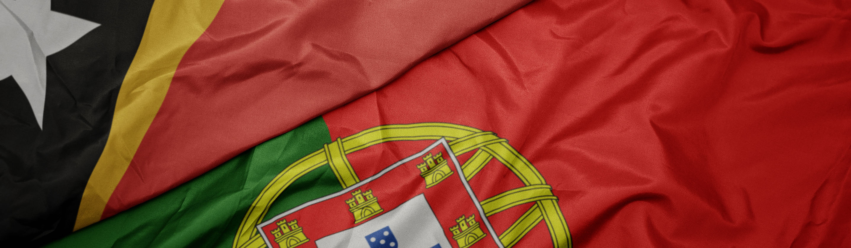 bandeira timor leste e bandeira de portugal